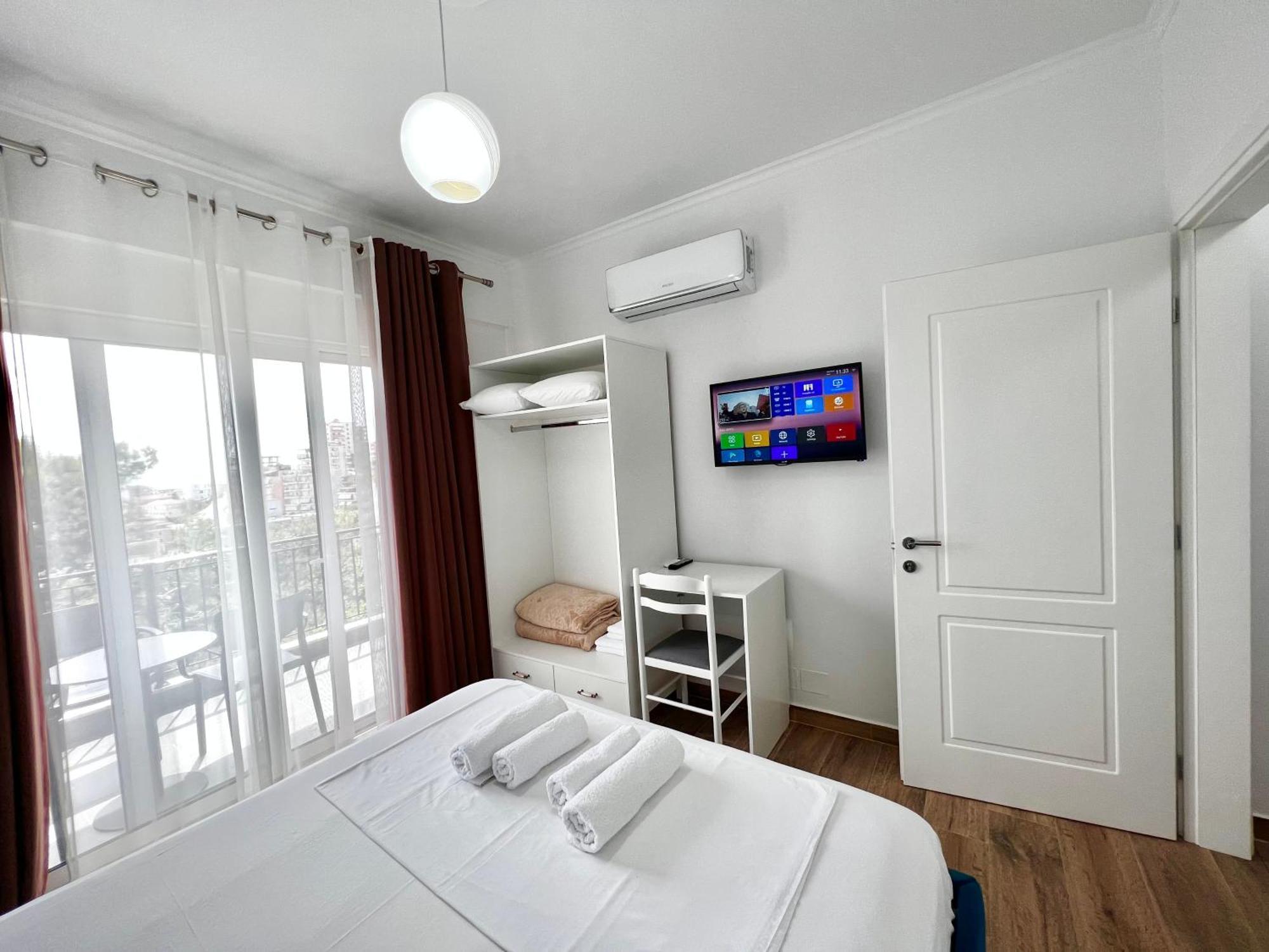 Ferienwohnung The Gwen Sarandë Exterior foto