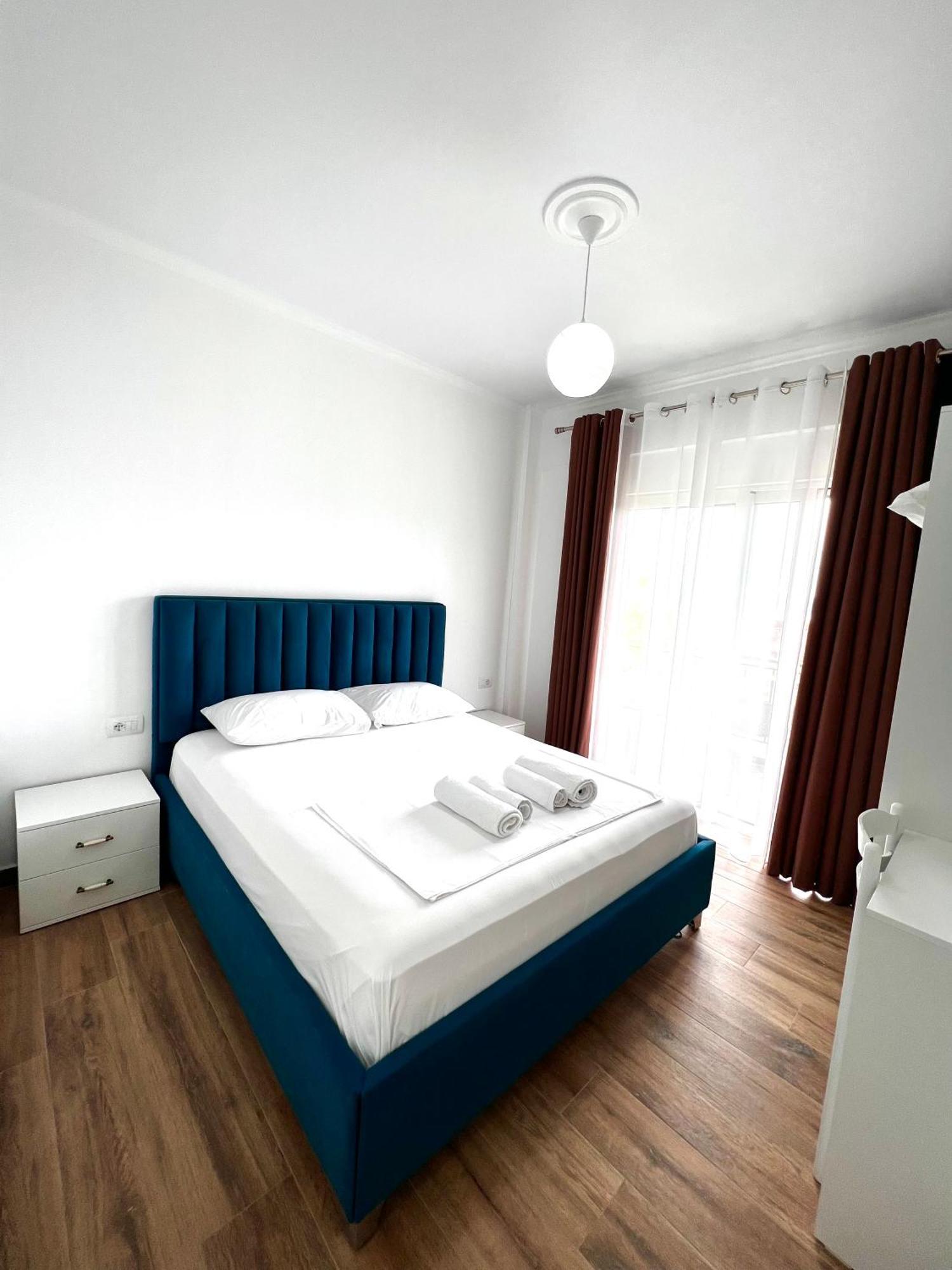 Ferienwohnung The Gwen Sarandë Exterior foto